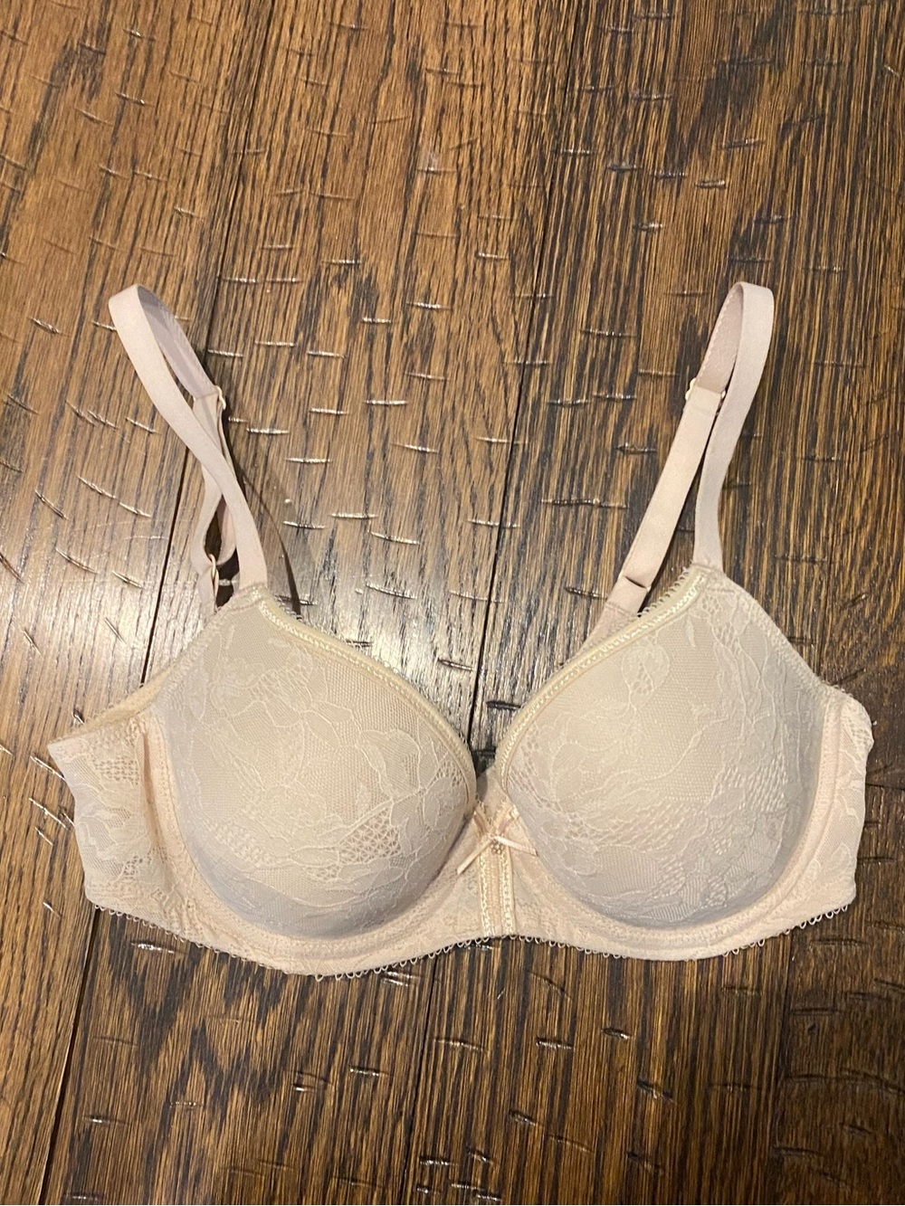 Wacoal Lace Push-Up Bra in Creamy Beige New without tags